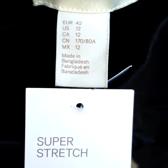 Black H&M Skinny Super Stretch Pants Size 12  NWT - Picture 4 of 10